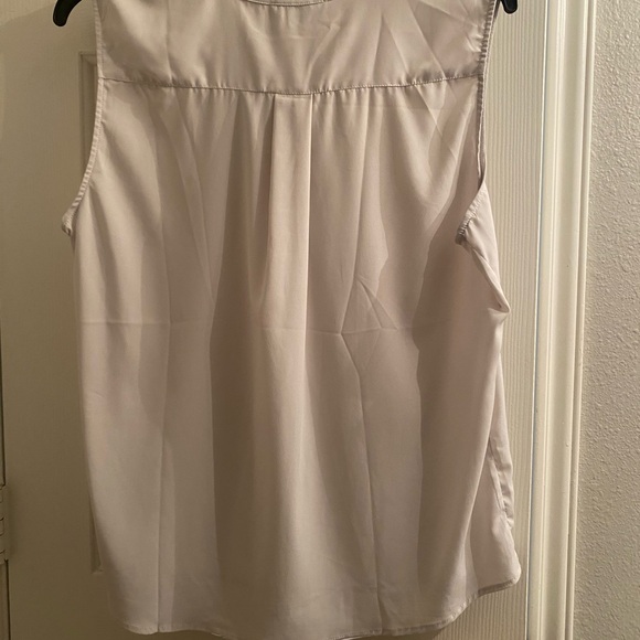 Cream Sleeveless Top by Premise - Picture 3 of 4
